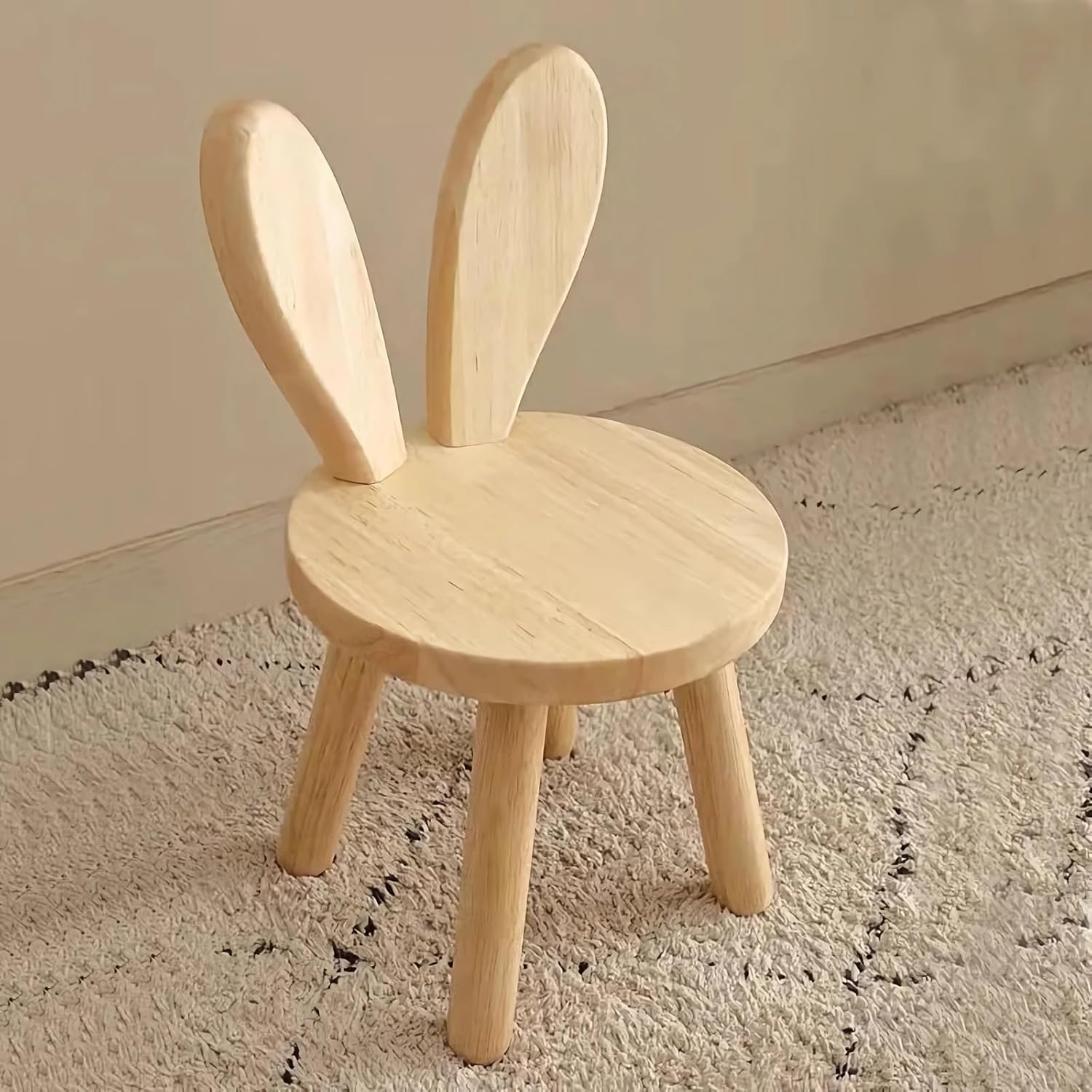 Silla infantil de madera QHENS, silla infantil a partir de 3 años, madera maciza, silla infantil para habitación infantil, altura del asiento de 25 cm con respaldo de orejas de conejo y pegatinas antideslizantes, regalos para niños