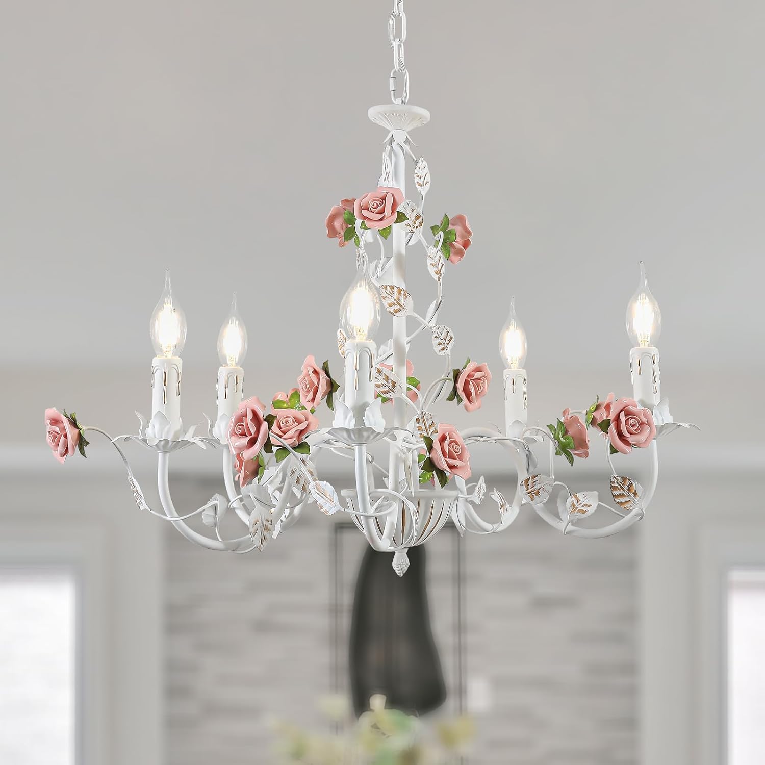 Lámpara de araña vintage con forma de flor de meibeileil, lámpara colgante de comedor de metal blanco con rosa de cerámica rosa, lámpara colgante francesa E14 para dormitorio, sala de estar, habitación de niña, cocina, 5 cabezales